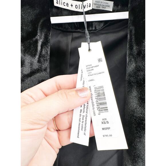 ALICE + OLIVIA Eilene Printed Velvet Kimono Tie Waist Multi Color XS/S - Picture 4 of 6